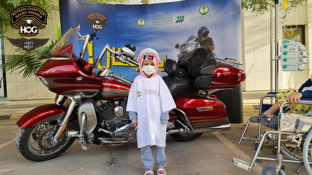 HOG_Riyadh's tweet photo. لقطات من رايد السبت ١١ فبراير ٢٠٢٣ المسائي إلى جمعية وريف برعاية مؤسسة مستشفى الملك فيصل التخصصي الخيرية أثناء مشاركة مجموعة ملاك هارلي - الرياض فعالية (رايد الأبطال) وإدخال البهجة على قلوب الأطفال المصابين بالسرطان سائلين الله لهم الشفاء
#Riyad_chapter #hogsnaps #bikers #wareef https://t.co/zSuzE50sI2