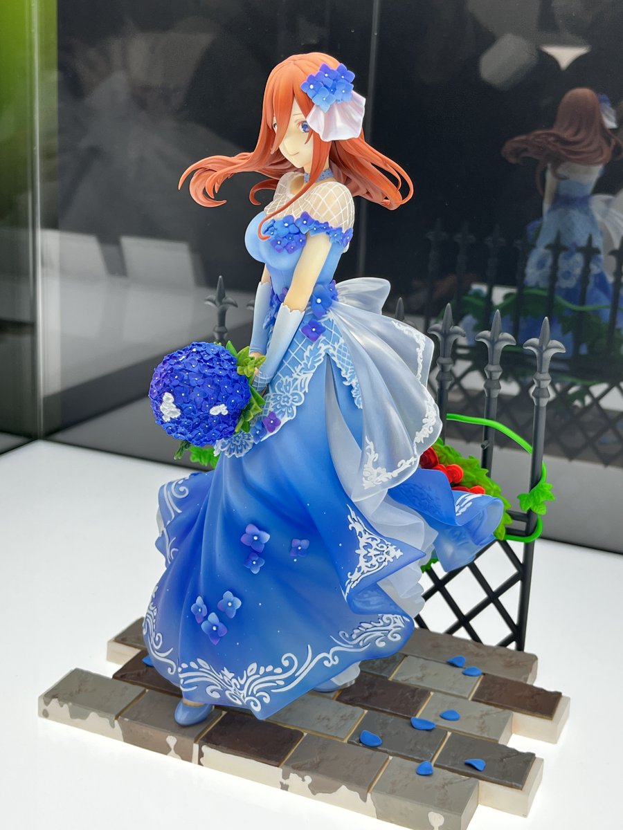 【トレカ付】dfestafinalTOKYO  completeedition Miku Nakano -Floral Dress Ver.- from The Quintessential
