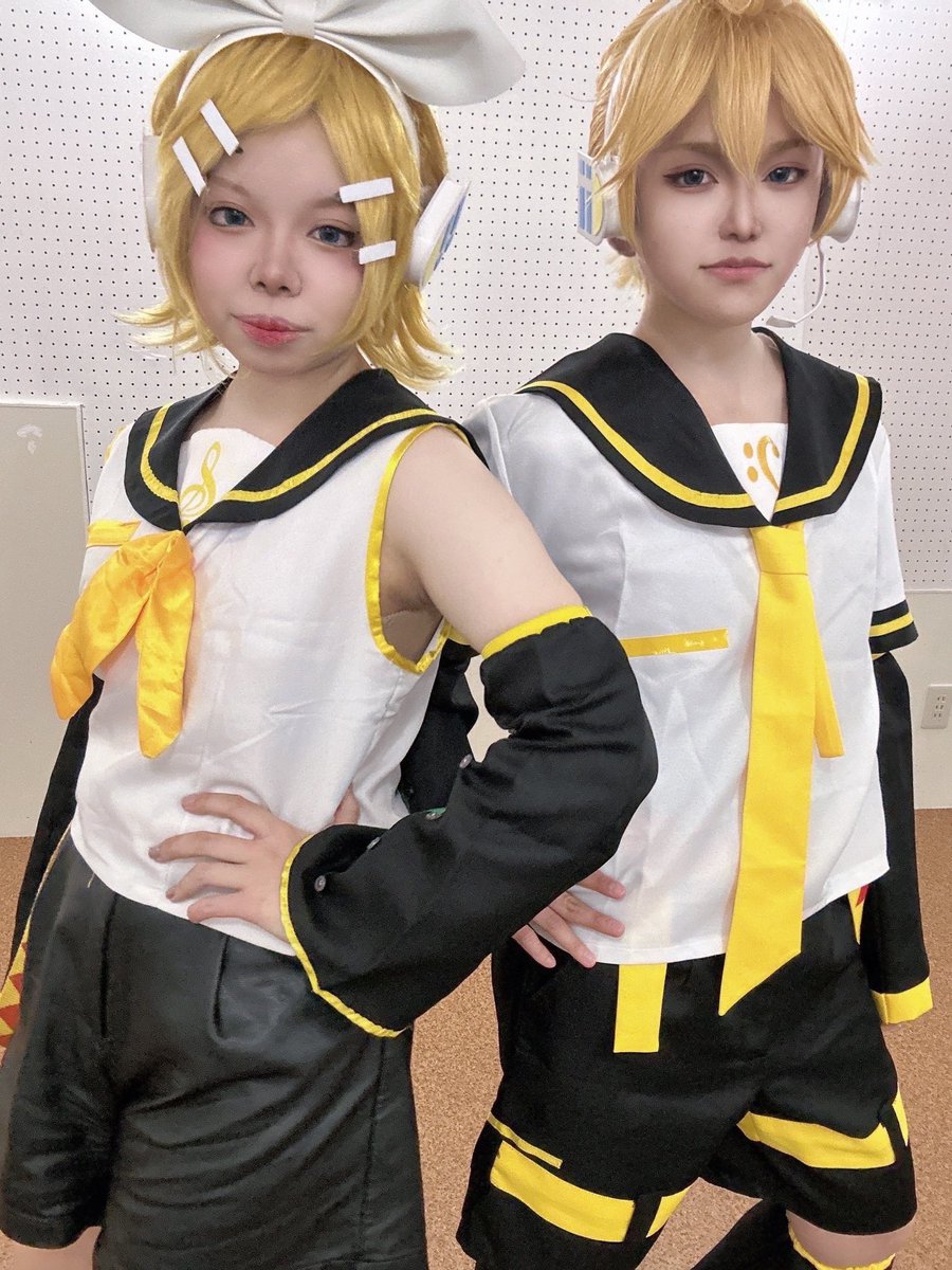 鏡音 リン・レン 鏡音リン 鏡音レン 制服 コスプレ衣装 コスチューム - コスプレ衣装