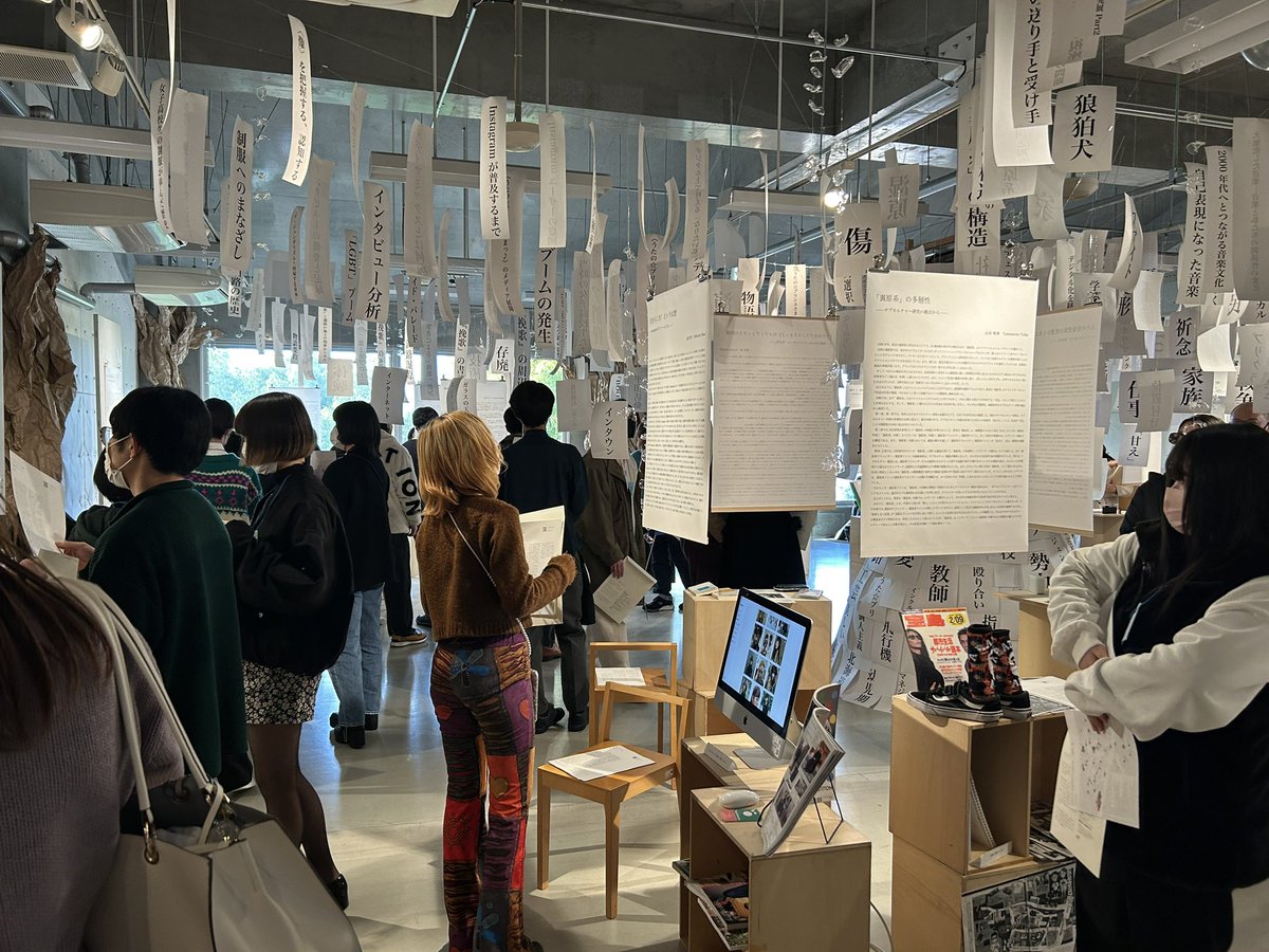 ０年生の方々に展覧会を見て頂きました！！👌