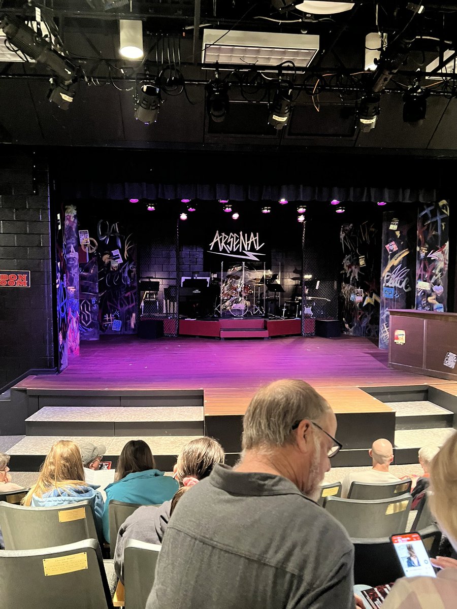 MsBrandon2020's tweet photo. Got to see an amazing performance this afternoon. Great work to all of the students and staff at SOA who put on the show. It’s amazing to see the future opportunities my 5th graders could have just down the road from WMES. #brutonzone #ycsd #RockofAges https://t.co/hcGQvMaUBf