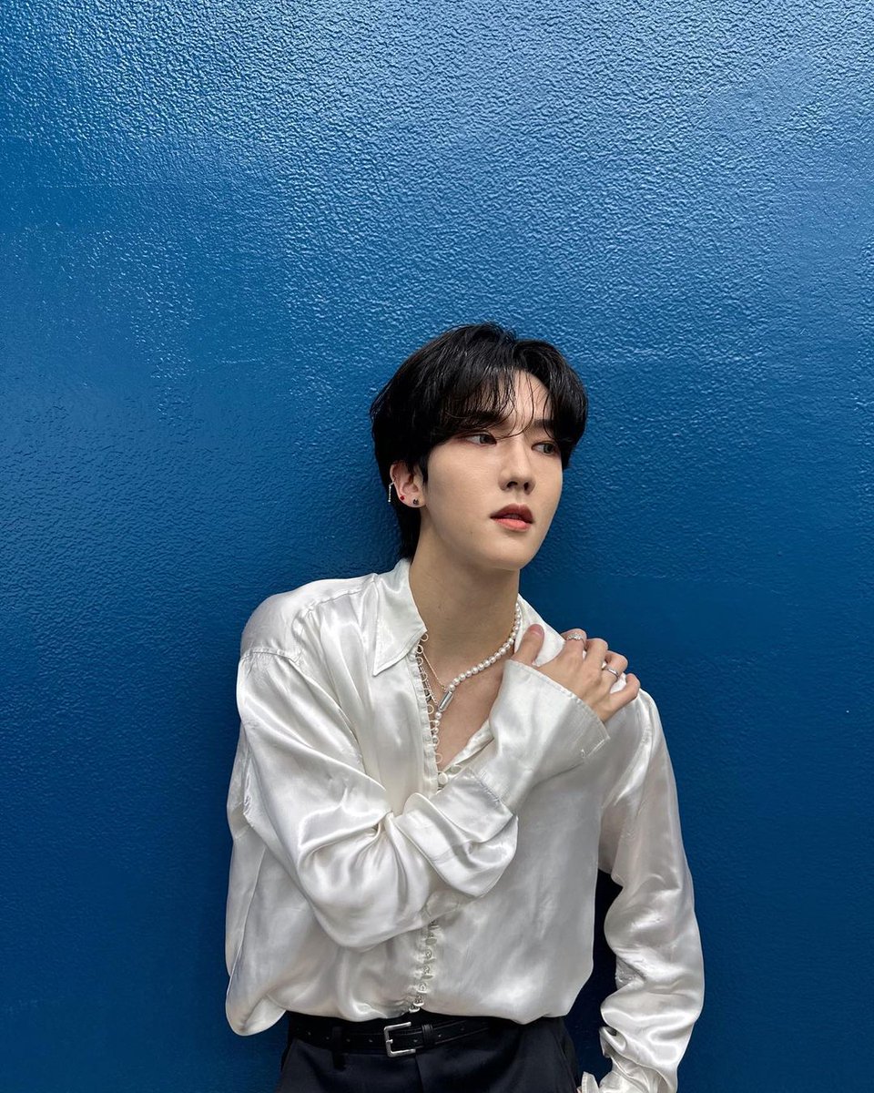 PortalOX's tweet photo. 11.02.23 | [📸] junghoon_214 Instagram 

"🤍"

#OMEGAXatHMA
#Welcome_Back_OMEGAX 
#오메가엑스 #OMEGA_X #JUNGHOON #정훈 https://t.co/LVY5wC2Cbu