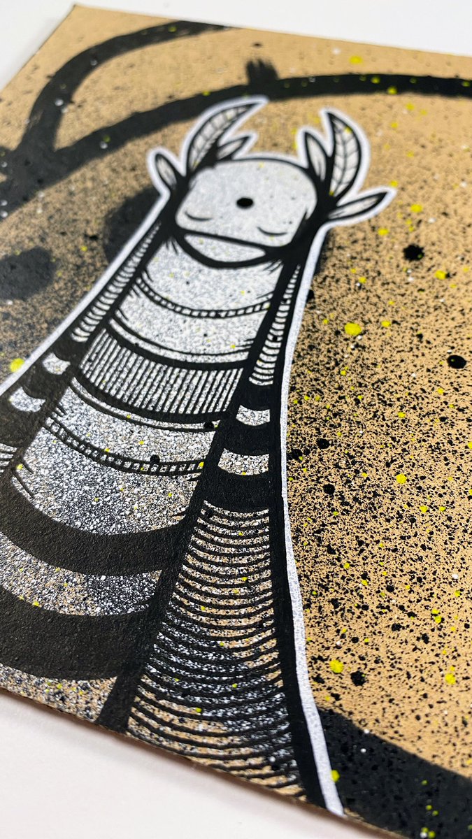 Korporate's tweet image. This calm #Korpworm goes back to my roots of a #spray-painted #stencil and black and white #Posca.

korporate.co.uk/store/p553/Zen…