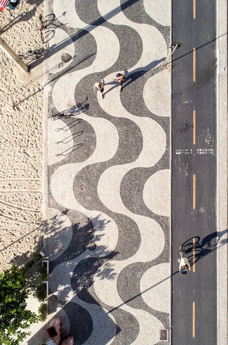CirculoArq's tweet photo. Copacabana, Brasil https://t.co/IaSm5CK6CA