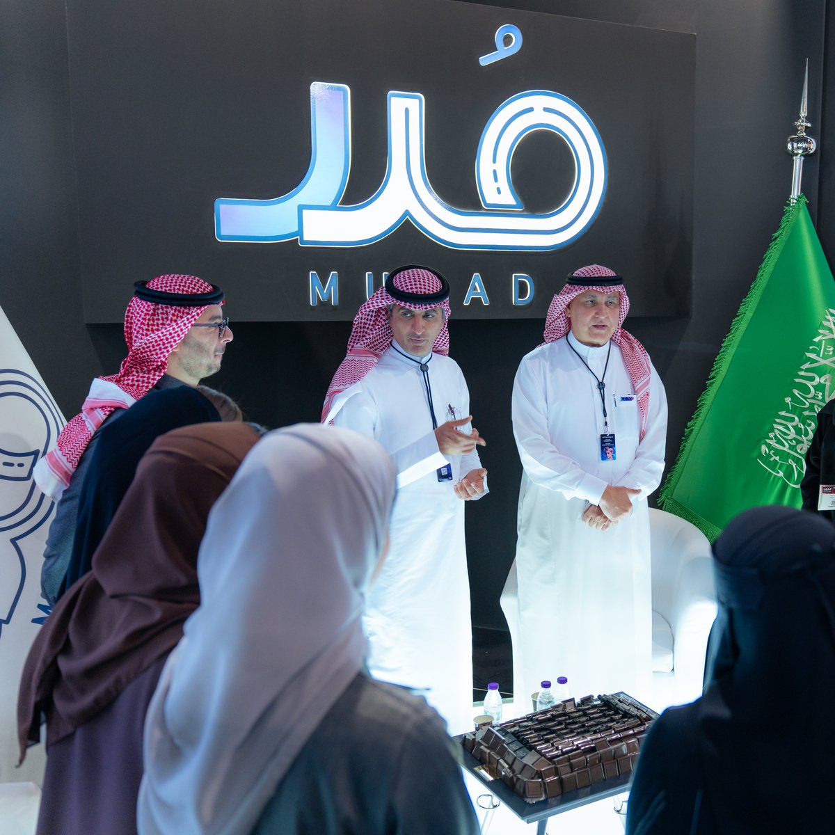 Mudad_sa's tweet photo. تشرفنا بزيارة معالي محافظ التأمينات الاجتماعة الأستاذ محمد النحاس، ورئيس مجلس إدارة مُدد الأستاذ أحمد العمران في جناحنا في #ليب23. https://t.co/Pi1fxlQoCn