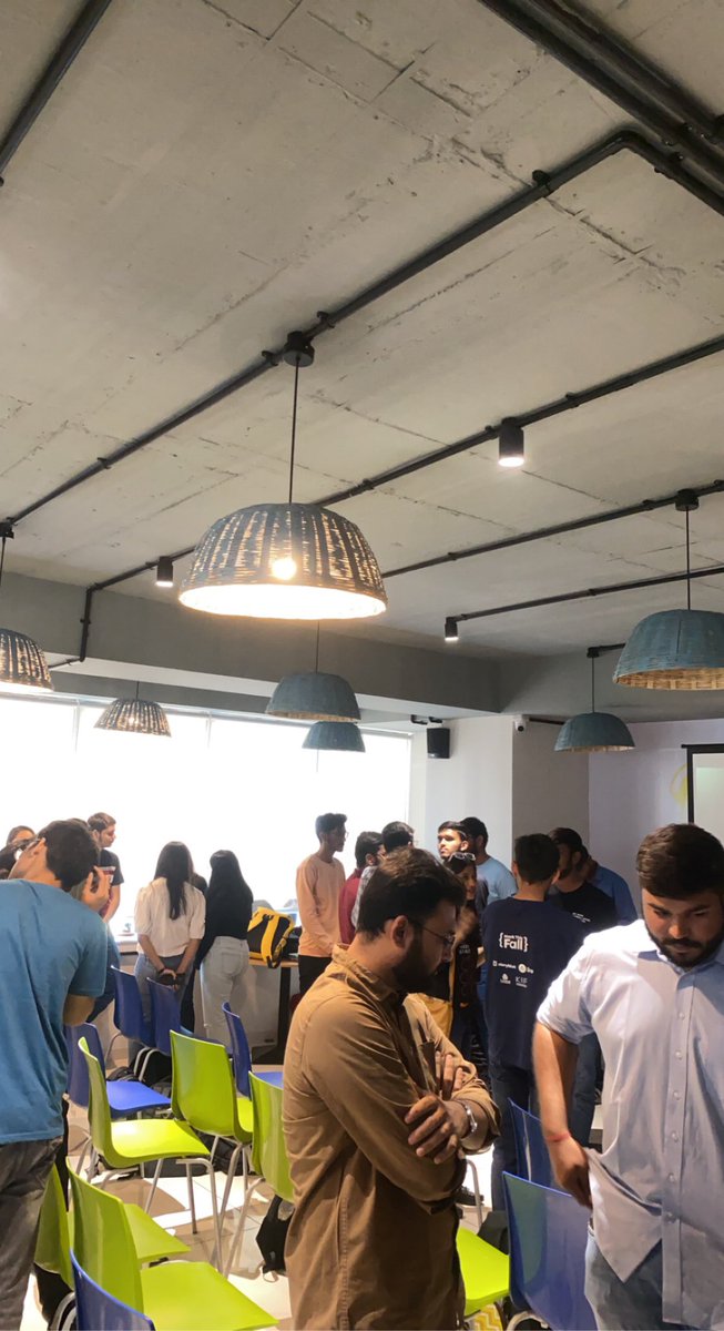 Neelshah112002's tweet photo. @shardeum First meetup about blockchain , abundance of information about blockchain📈,gaining new experiences 🫡, networking with awesome tech folks 💯
#proofofcommunity https://t.co/2zvchambpK