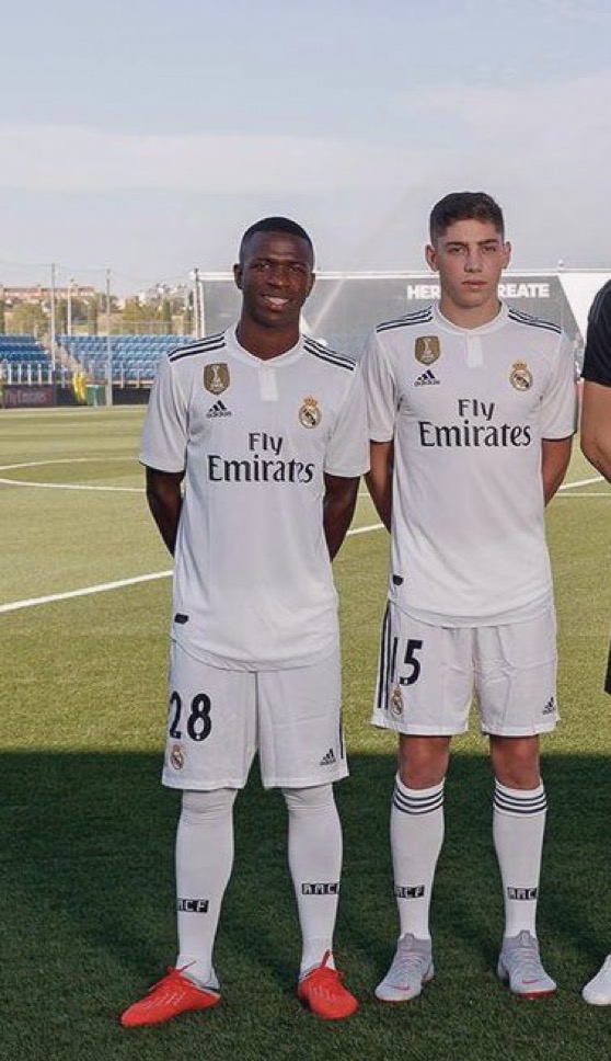 theMadridZone's tweet photo. How it started // How it's going https://t.co/NcgkoXZkT7