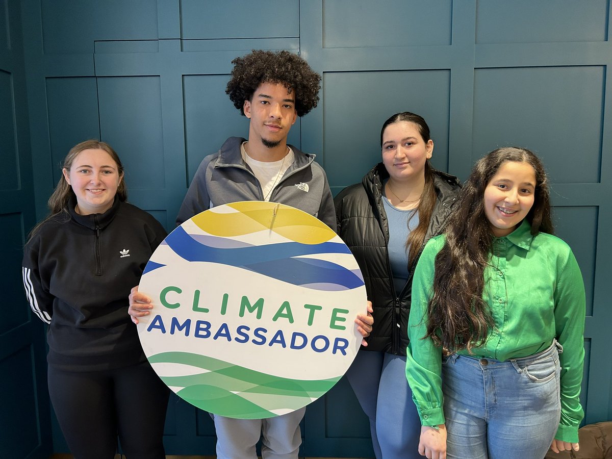 MarksGREENTEAM's tweet photo. What a fantastic day was had at the @climate_ambass training day on Saturday. We’re super excited for the year to come #GoGreen #ClimateEmergency #greenteam https://t.co/ENaRcY2wlI