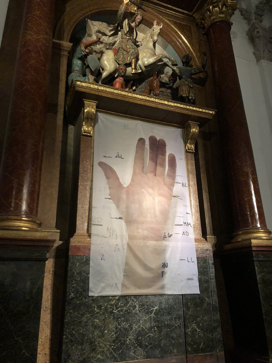 SilviaGHerrador's tweet photo. Último día para disfrutar de la curiosa exposición “Fuera de lugar” del colectivo @nexodos_ en la Iglesia de las Francesas
@SMEValladolid 
Fue genial poderla visitar guiada. https://t.co/3S3Wp5sI15