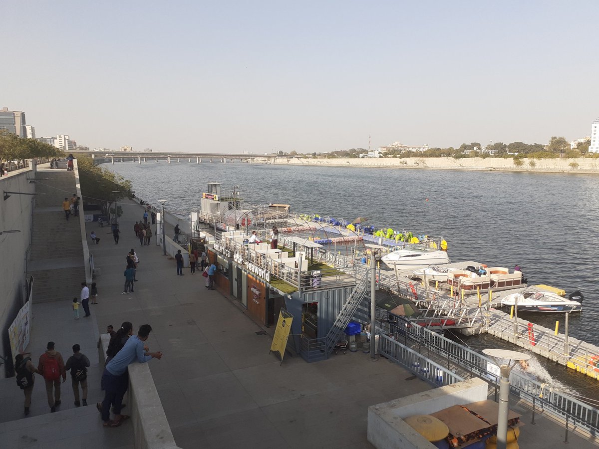 ArunKrishnan_'s tweet photo. India's best kept secret. The Sabarmati Riverfront.
#Gujarat #NarendraModi @PMOIndia @narendramodi
#Bharat #IndiaIsChanging https://t.co/YubKdTYEnP