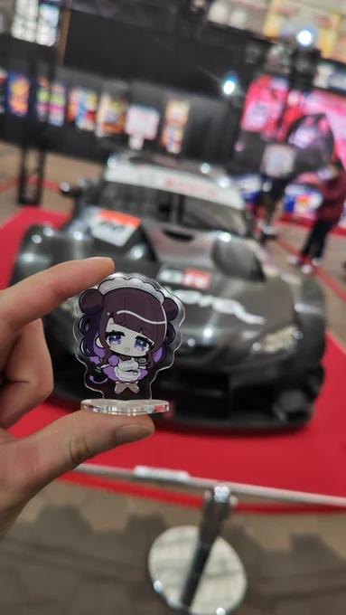 最後にSUPER GTマシンとらいあちゃんととあまるをツーショット! #来栖らいあ #卯丸とあ #大阪オートメッセ2023 #SUPERGT 