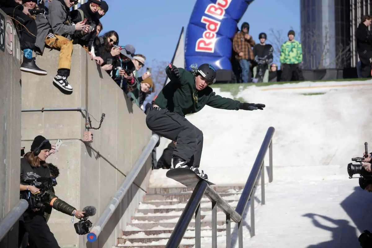 Brian Sevald Photo tweet media