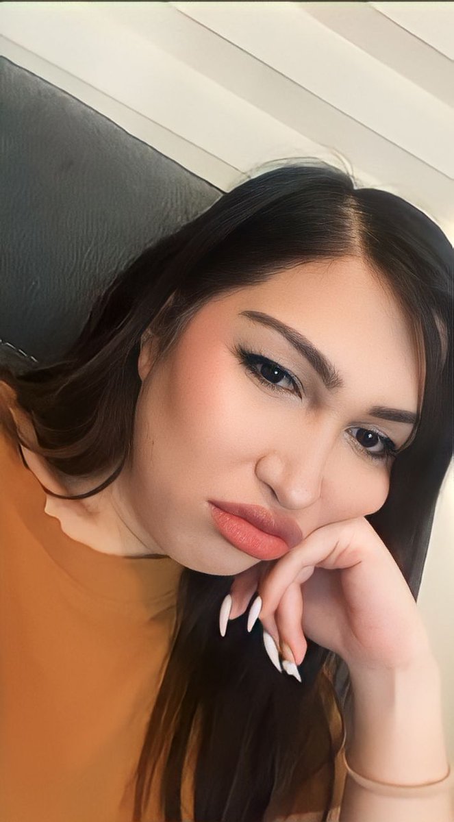 jhe ᥫ᭡ tweet media