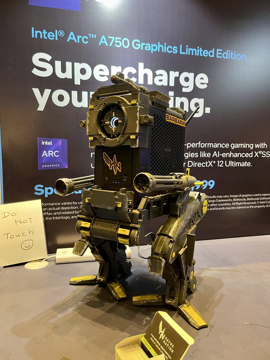 HavokNation's tweet photo. We are at @ComicConIndia Mumbai event on @intel @IntelGaming booth and showcasing our beautiful Modded PCs powered by Intel Arc GPUs and doing LN2 Overclocking on Intel i9-13900KS Processor. Do visit us and meet us if you are coming to Comic Con. https://t.co/tuBPsxagCg