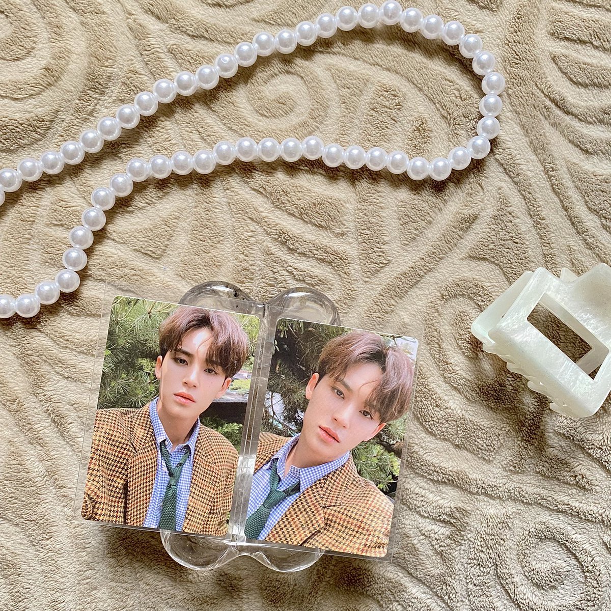 8mailZz's tweet photo. 🎟 wts lfb #8sellZz
      🍭 𓂃 mingyu an ode the poet pc set

𓂋 360 set ( pf included ) + sf
𓂋 2 in mint condi, 1 has an album mark ( only visible under direct light )
𓂋 see pinned and rcbyt
𓂋 reply or dm to claim 

💿 seventeen carat wts lfb mingyu an ode poet ph https://t.co/7Kwetz47vY