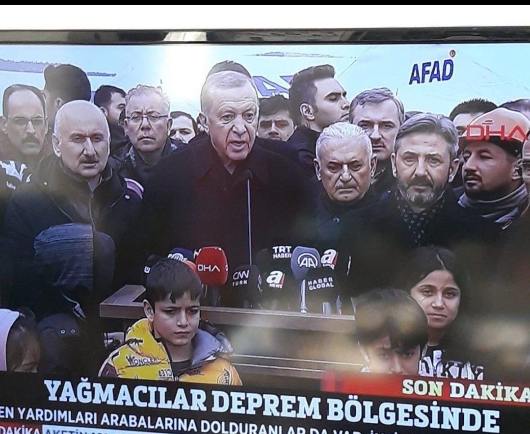 Halil E. (@halil_gala) on Twitter photo 