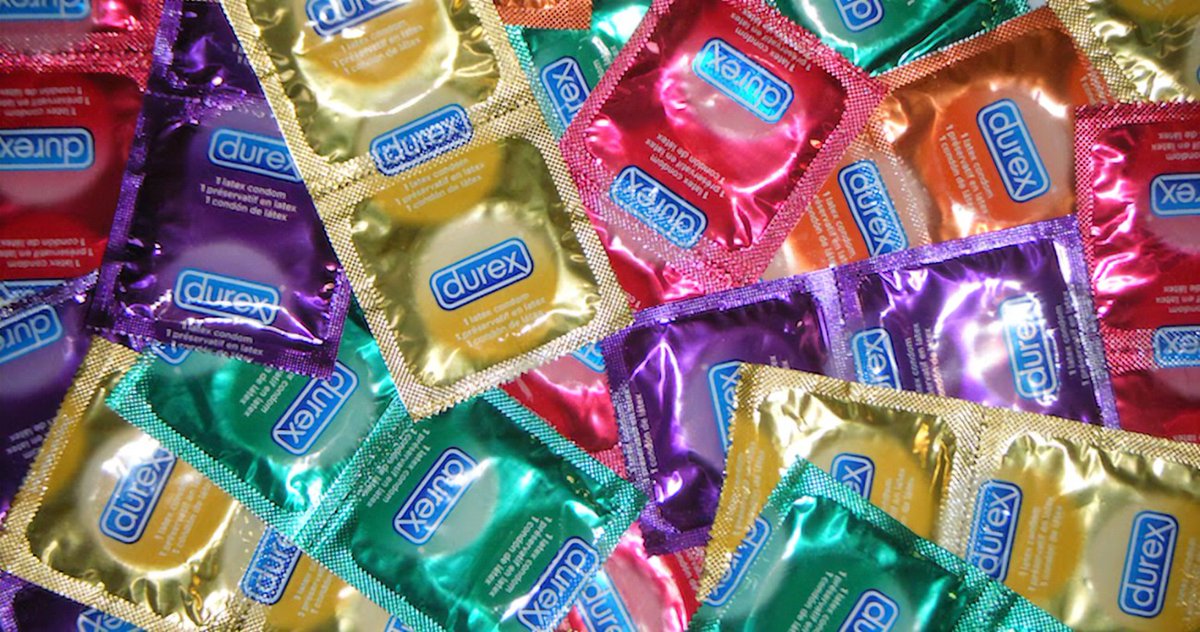 MeTAKenya2018's tweet photo. Ahead of International Condom Day! Let's spread the word about the benefits of using condoms and take steps to improve access to sexual health commodities, services and information. 💪 #CondomsForAll  #SexualHealth  #ValentinesDay https://t.co/Nn7QBzCFup