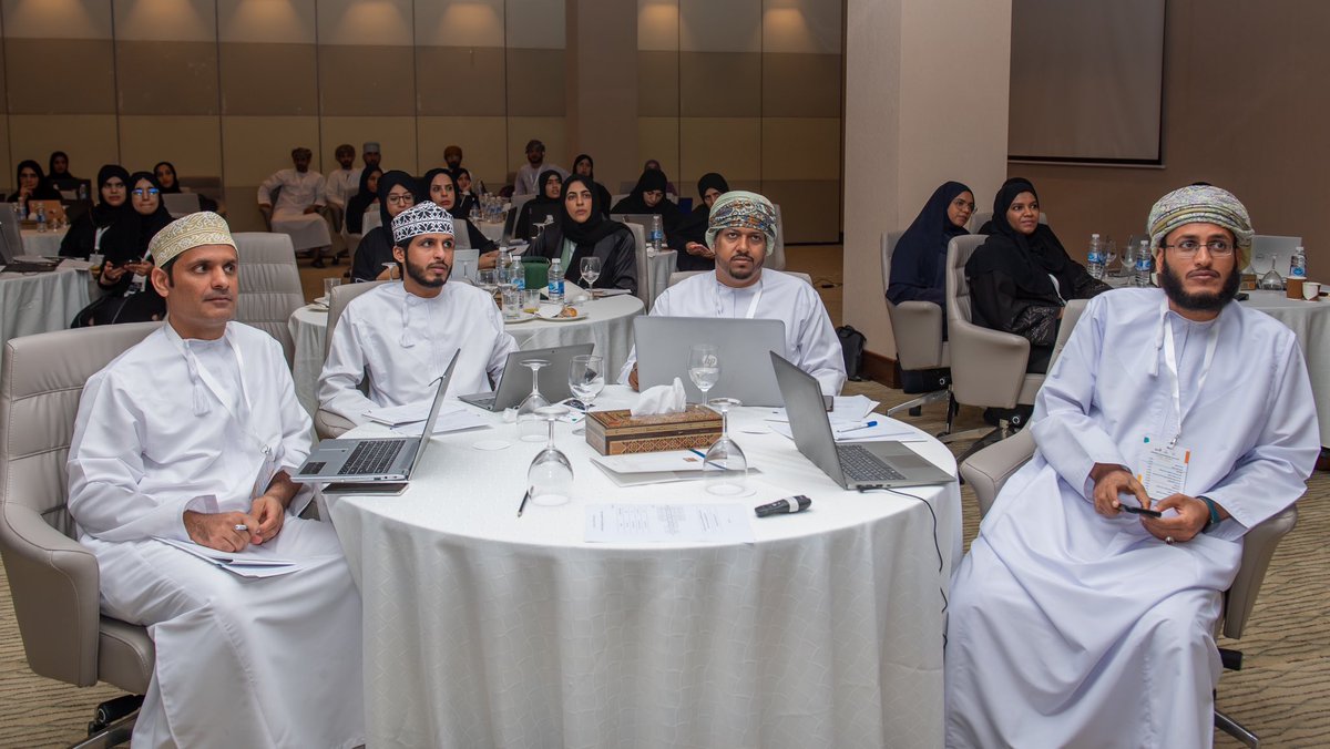 EduGovOman's tweet photo. #التربية_والتعليم | تنظم المديرية العامة للتربية والتعليم بمحافظة الداخلية بالتعاون مع فريق الابتكارات التدريسية لمعلمي سلطنة عمان ومؤسسة سكولار للعلوم التربوية والإنسانية "الملتقى الدولي لتقنيات التعليم الحديث بين الابتكار والقيم" تحت رعاية المكرم د.حمد السالمي عضو مجلس الدولة. https://t.co/N7kBhuU6pF