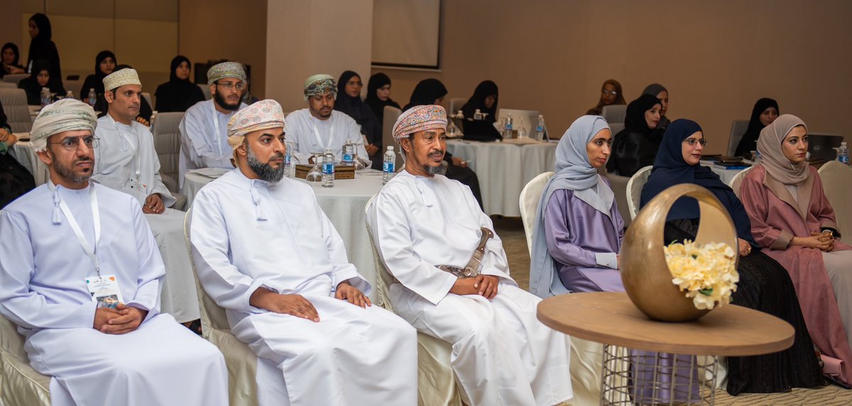 EduGovOman's tweet photo. #التربية_والتعليم | تنظم المديرية العامة للتربية والتعليم بمحافظة الداخلية بالتعاون مع فريق الابتكارات التدريسية لمعلمي سلطنة عمان ومؤسسة سكولار للعلوم التربوية والإنسانية "الملتقى الدولي لتقنيات التعليم الحديث بين الابتكار والقيم" تحت رعاية المكرم د.حمد السالمي عضو مجلس الدولة. https://t.co/N7kBhuU6pF