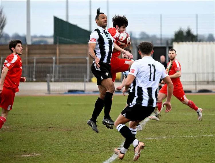 granthamtownfc's tweet image. 𝙈𝘼𝙏𝘾𝙃 𝙍𝙀𝙋𝙊𝙍𝙏

Have a read of how #thegingerbreads got their 3 points yesterday, in the Grantham Journal match report 

👇

buff.ly/40LCyKu