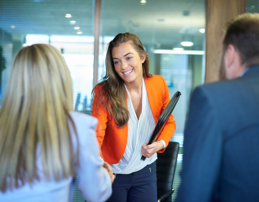 SheCanCodeHQ's tweet image. How to prepare for your first tech job
▸ lttr.ai/8FkI

#TechInterview #Interviewtips #TechIndustry #TechIndustries #Shecancode #Womenintech