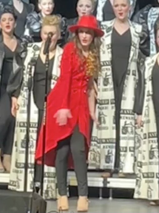 ShowChoirCrush's tweet image. “Where in the world is Carmen Sandiego 😍😍
Someone needs to find me this baddie from Chesterton”