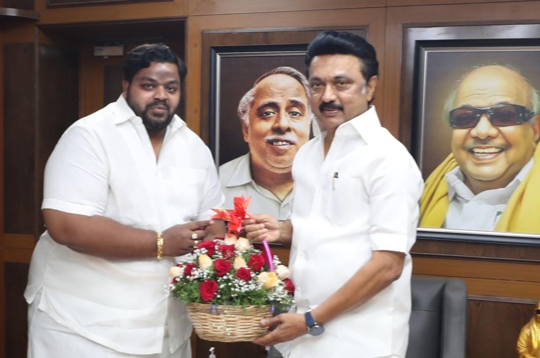MoorthyThevar3's tweet photo. ஈரோடு கிழக்கு சட்டமன்ற இடைத்தேர்தலுக்கு, திராவிட முன்னேற்ற கழக கூட்டணி கட்சிகளுக்கு எங்களது அகில இந்திய பசும்பொன் முன்னேற்ற கழகத்தின் சார்பில் நிபந்தனையற்ற ஆதரவை தெரிவித்துகொள்கிறோம்..!!

@mkstalin  @EVKSElangovan https://t.co/RqtY4VWMBB