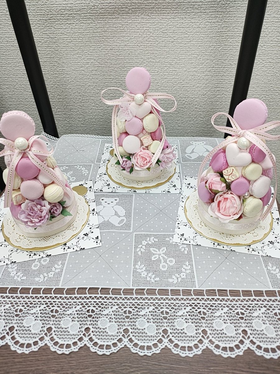NEXTSMILEAYA's tweet photo. 午後からは
花咲み先生のマカロンタワー体験教室!
弊社での最後のワークショップ。
途中から参加したくてウズウズしちゃいました…
和気あいあい、素敵な空間でした。
今まで講師をして下さった作家様、参加者の方々…
本当にありがとうございました☆
#NEXTSMILE
#最高の
#最後の
#ワークショップ https://t.co/v0cZ79CT1Y