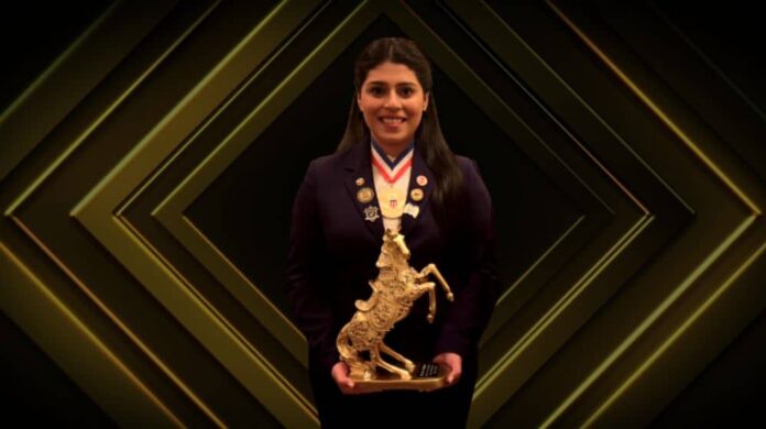 itsmezarnabb's tweet photo. Proud moment for all of us &amp; sania Alam she is  awarded as #BrainOfTheYear 
#SaniaAlamBrainOfTheYear 
#Congratulations https://t.co/gziJtXKw6N