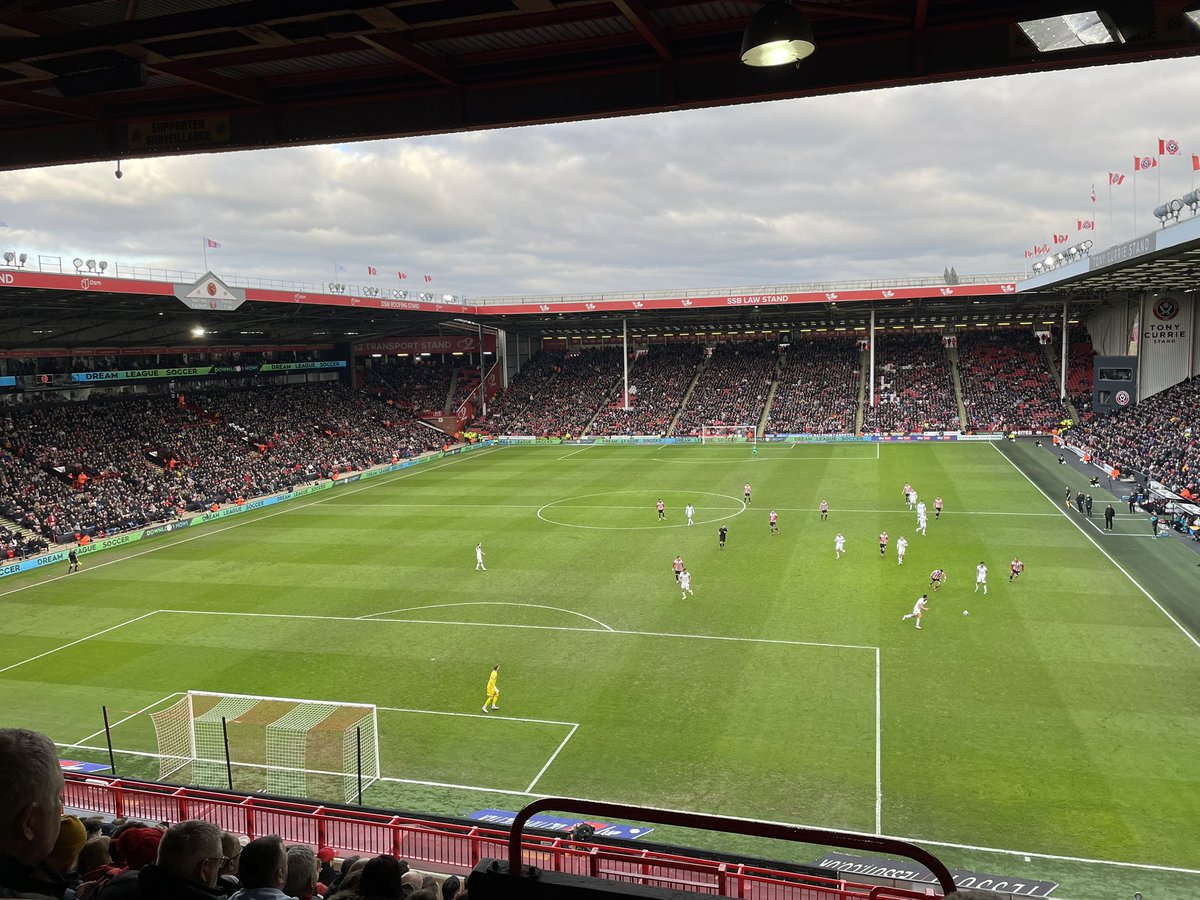 Hopperheer tweet media