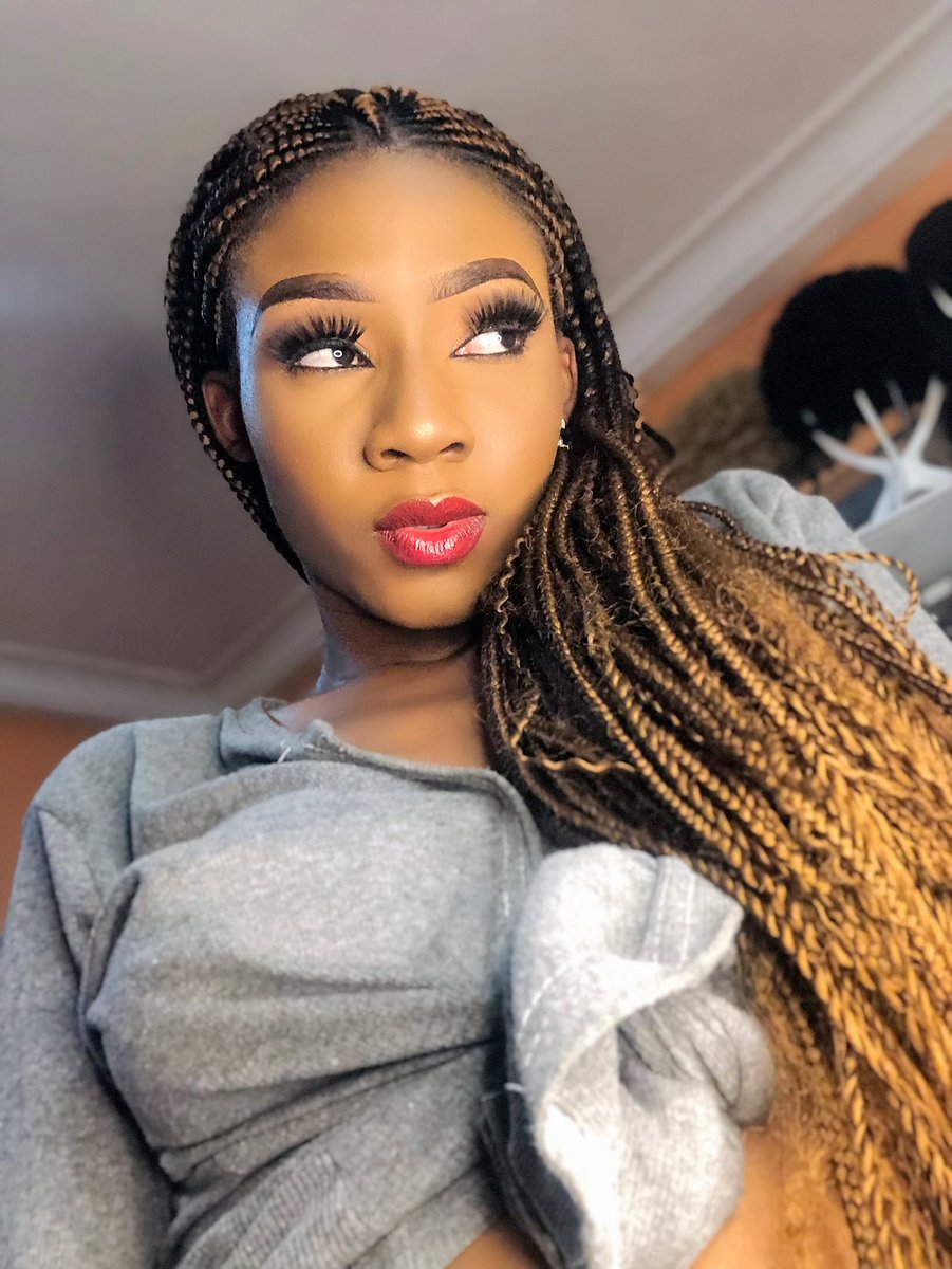 queenkofficialg's tweet photo. Contentment is an attitude that says, I will be satisfied with what God has given me. Just do you and share some happiness💪😊

Makeup: @Mayas beauty world
 #prayforburna https://t.co/8jNZTBp2mK