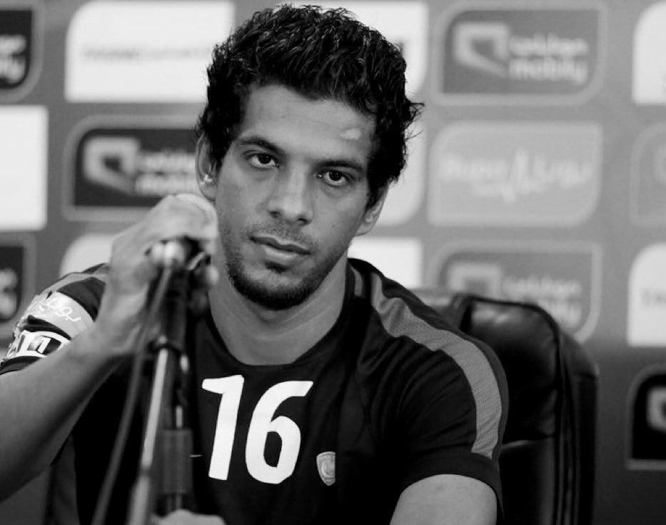 SaudiNews50's tweet photo. وفاة لاعب المنتخب السابق يوسف السالم بعد صراع مع المرض.

- https://t.co/xLRS0aIo21