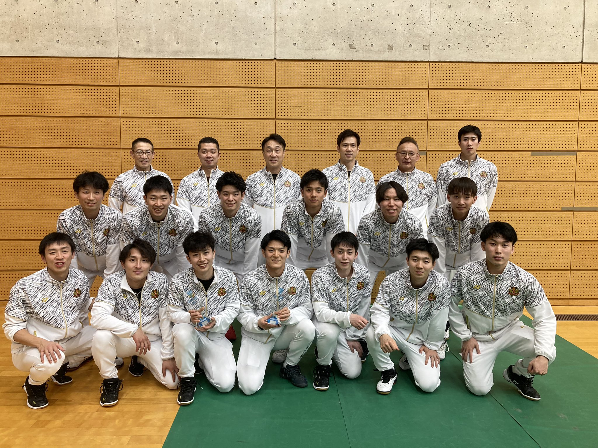 バドミントン 日立情報通信エンジニアリング ユニフォーム