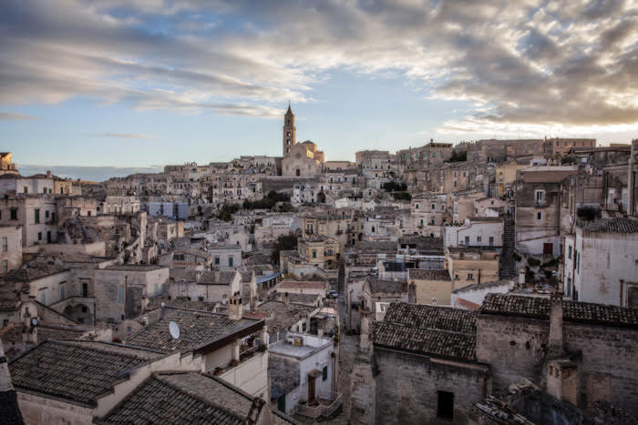 yesblognews's tweet image. Anche quest’anno la Regione Basilicata e l’Apt saranno presenti alla Bit di Milano
#basilicata #bitmilano #aptbasilicata

vacanze365.it/alla-bit-di-mi…