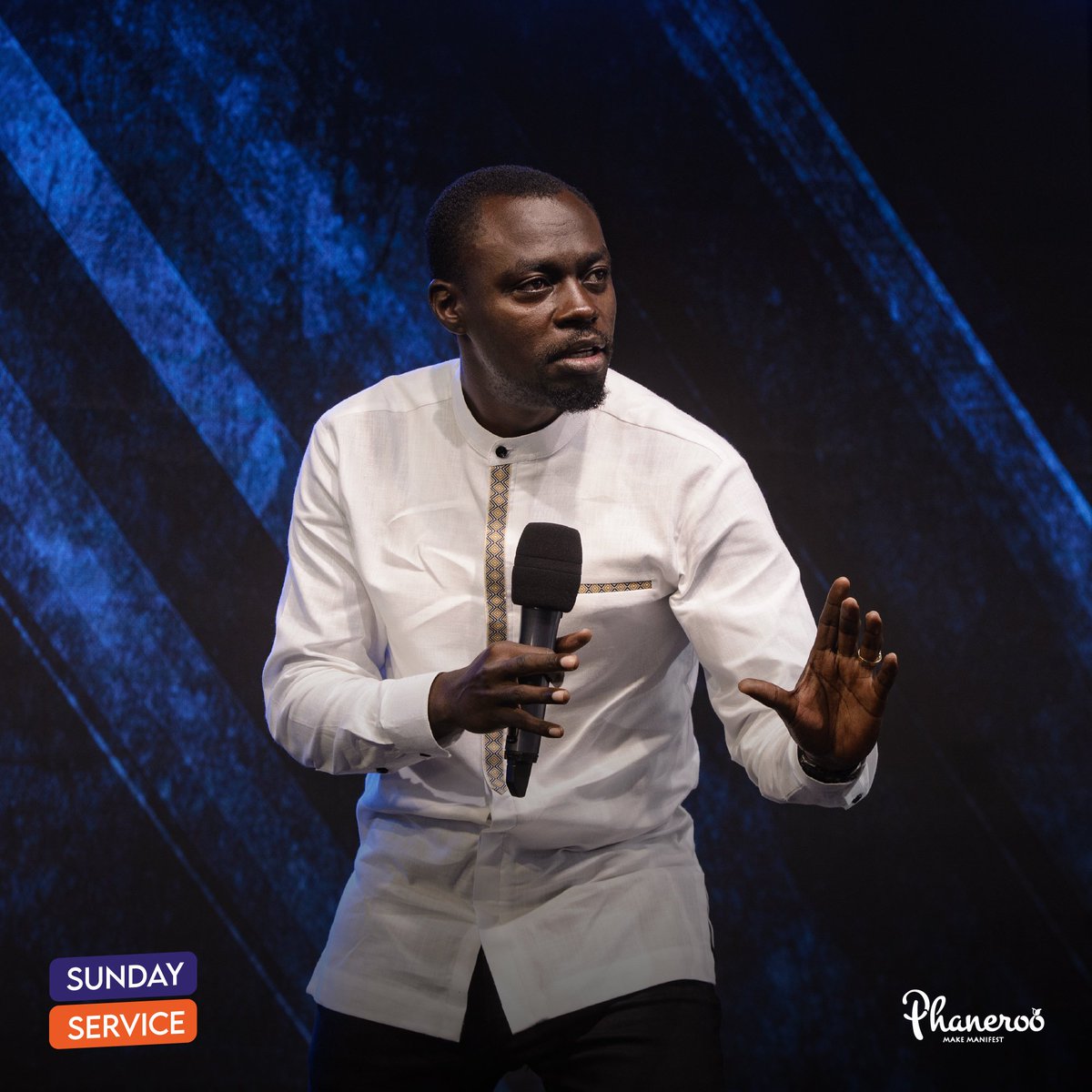 norbert_walter's tweet photo. "If you can't keep time, you are broke and poor." - Apostle Grace Lubega 

#PhanerooSundayService https://t.co/mVBvaOXV7y