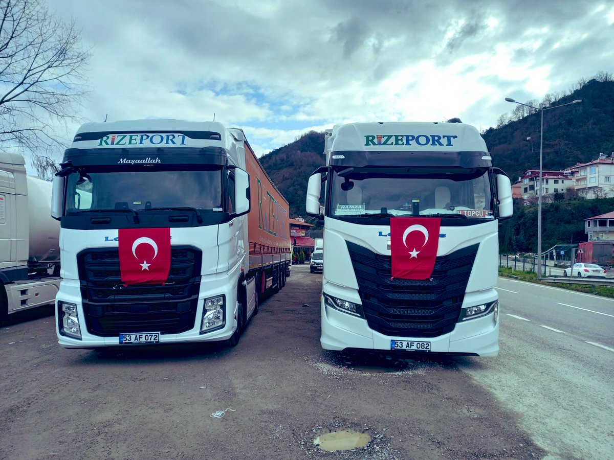 #zelzele Bu günler #zorgünler, kimin neyi varsa onunla yardım etmeli!
#Riport personelimizi araçlarımızı #deprem bölgesine yolladık, Ayni-Nakdi yardım yapmaya devam ediyoruz, daha çok yardım etmeliyiz!
Şöyle derdi babaannem: Ne doğrarsan çanağına o gelir kaşığına!
<a href="/rizeport/">Rizeport Lojistik</a>