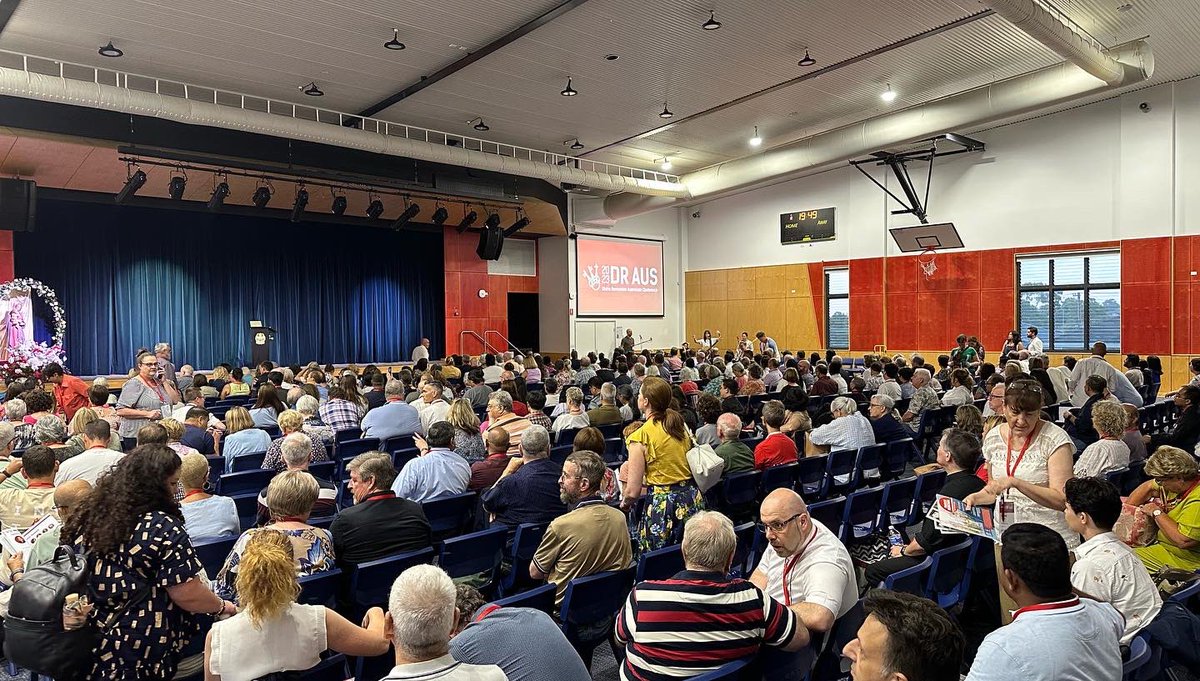 open doors for the grace of conversion, even when it gets tough. Six years ago a handful of us attended DR2016 in Halifax. This weekend 500 ppl shared their own passion for parish in Sydney, as true centres of evangelisation where disciples are made, equipped &amp; sent by the Lord