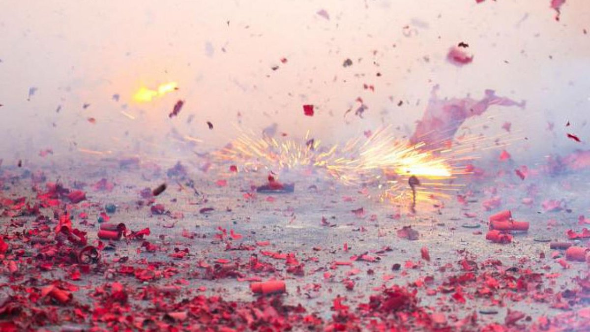 Afgelopen week dienden we een voorstel in voor een vuurwerkverbod. Lees hier meer --> facebook.com/pvda.groenlink… #Goes #Vuurwerk #Vuurwerkverbod