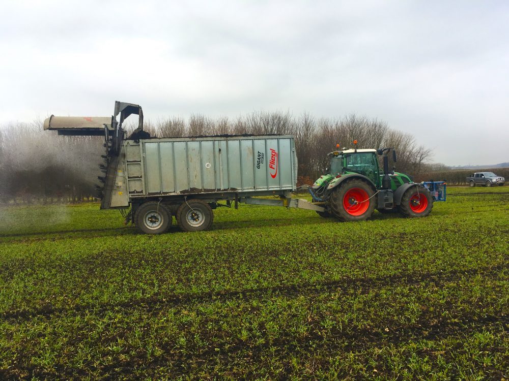 - Central Tyre Inflation System from PTG helps Lincolnshire farm reduce soil compaction
- Arable farming business calculates 10mm per hour difference in infiltration rate between tyres set at road pressures and field pressures
<a href="/TractAir/">TractAir</a> <a href="/MichelinAgriUK/">Hijacked</a>

tillageandsoils.net/?p=20761