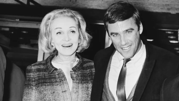 Frans de Laat on Twitter: "In 1956 werd de deze week overleden Burt