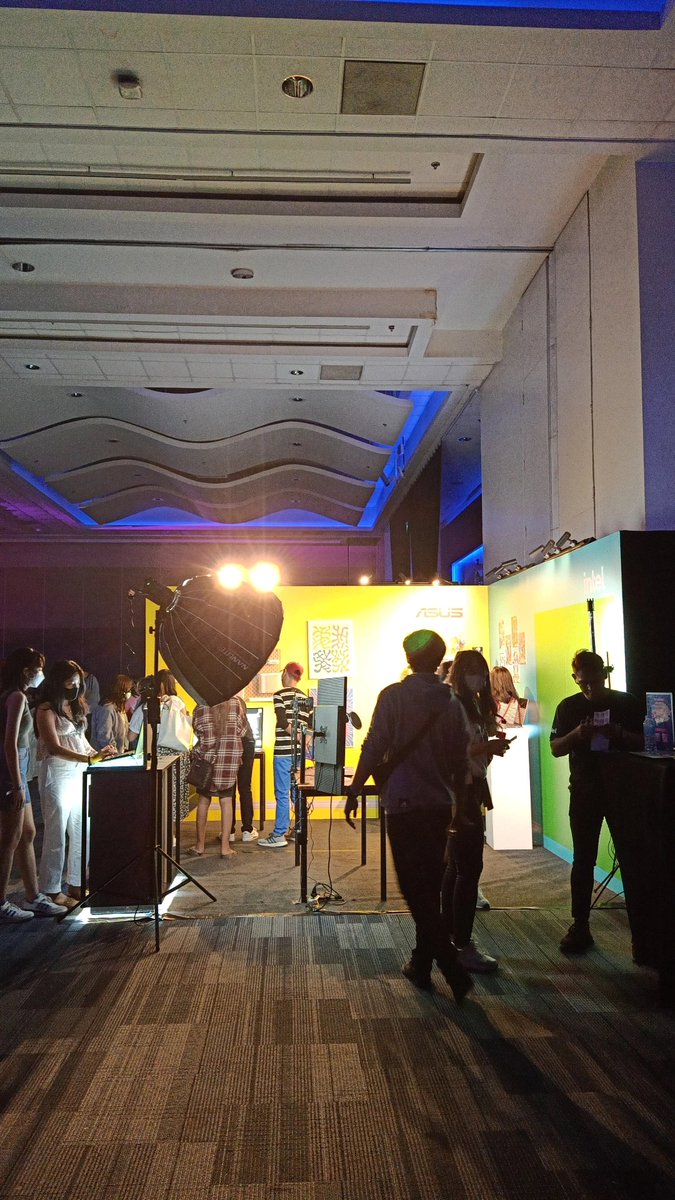 mintos13's tweet image. lezzgo day 2!

#ASUSOLEDatGraphikaManila2023 
#GraphikaManila