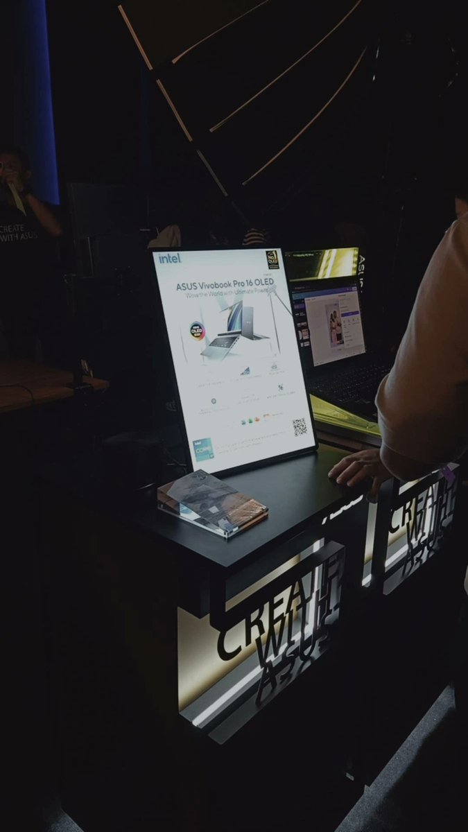 mintos13's tweet image. lezzgo day 2!

#ASUSOLEDatGraphikaManila2023 
#GraphikaManila