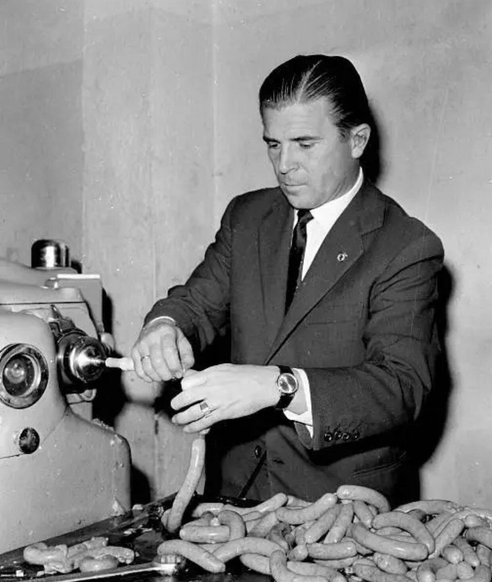 DjGabyG's tweet photo. If you woke up today wondering if there are any pictures of Ferenc Puskás making sausages, you’re in luck. https://t.co/f3eUS0NBEp