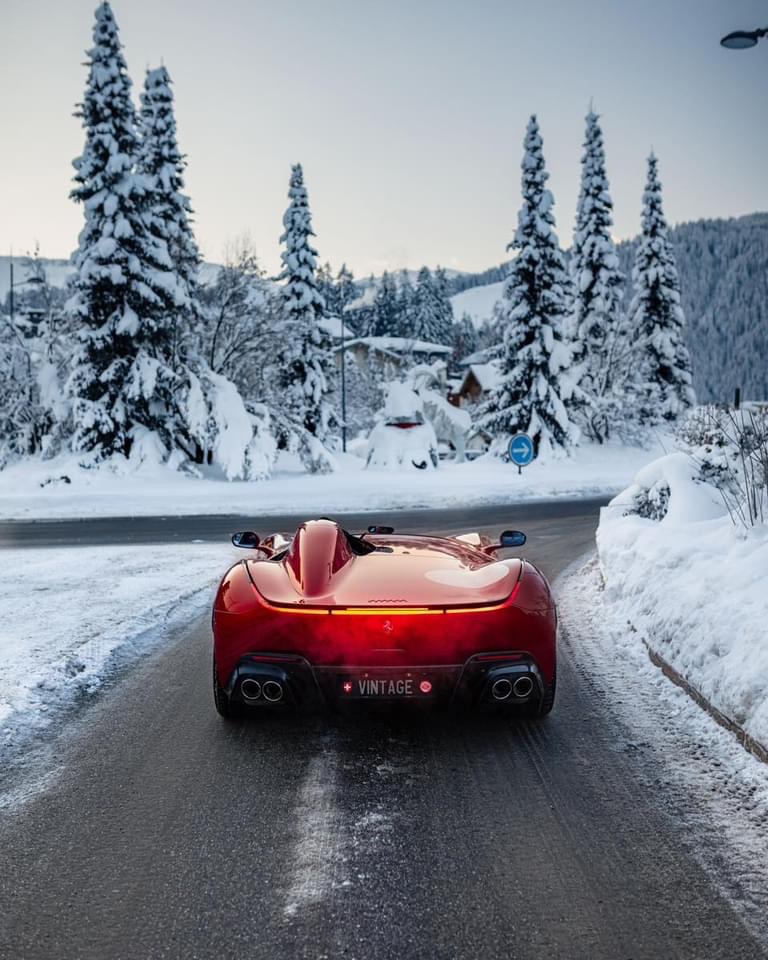 beyondcoolmag's tweet photo. #ferrarifriday #ferrarimonzasp1 #icona #limited #luxury #hypercar #hypercars #inspired by #ferrari166mm #ferrari750monza #megeve #hautesavoie #france #luxurycars #luxurycar #luxurytravel #winterphotography #travelphotography #lifestylephotography #carphotography 📸kevinvanc https://t.co/Lnw4PMk8zL