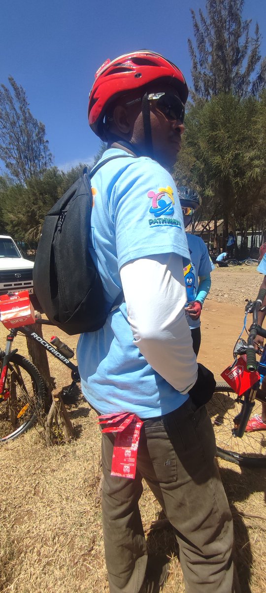 BettieWangui's tweet image. Tupo site! Tupo site!!!  @publicpathways  #InternationalcondomsDay at Leo Local- Nanyuki. Come #demystifying condom use with us!!!
2-100CDTwendedraw 

#RideonaC   #ICD23 #Information   #Alwaysinfashion