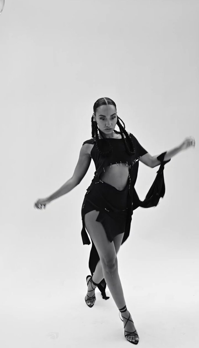 lea⤮ on Twitter "we are witnessing Leigh Anne developing her solo