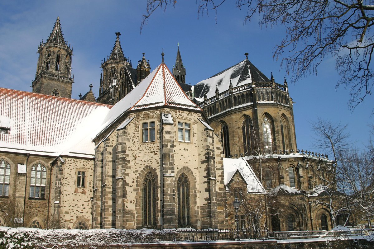 NawrathThomas's tweet photo. Sonntag ist Domtag.

#Magdeburg #Sonntag #Domtag #dommagdeburg #magdeburgerdom #sachsenanhalt #strassederromanik https://t.co/QUx96szM64