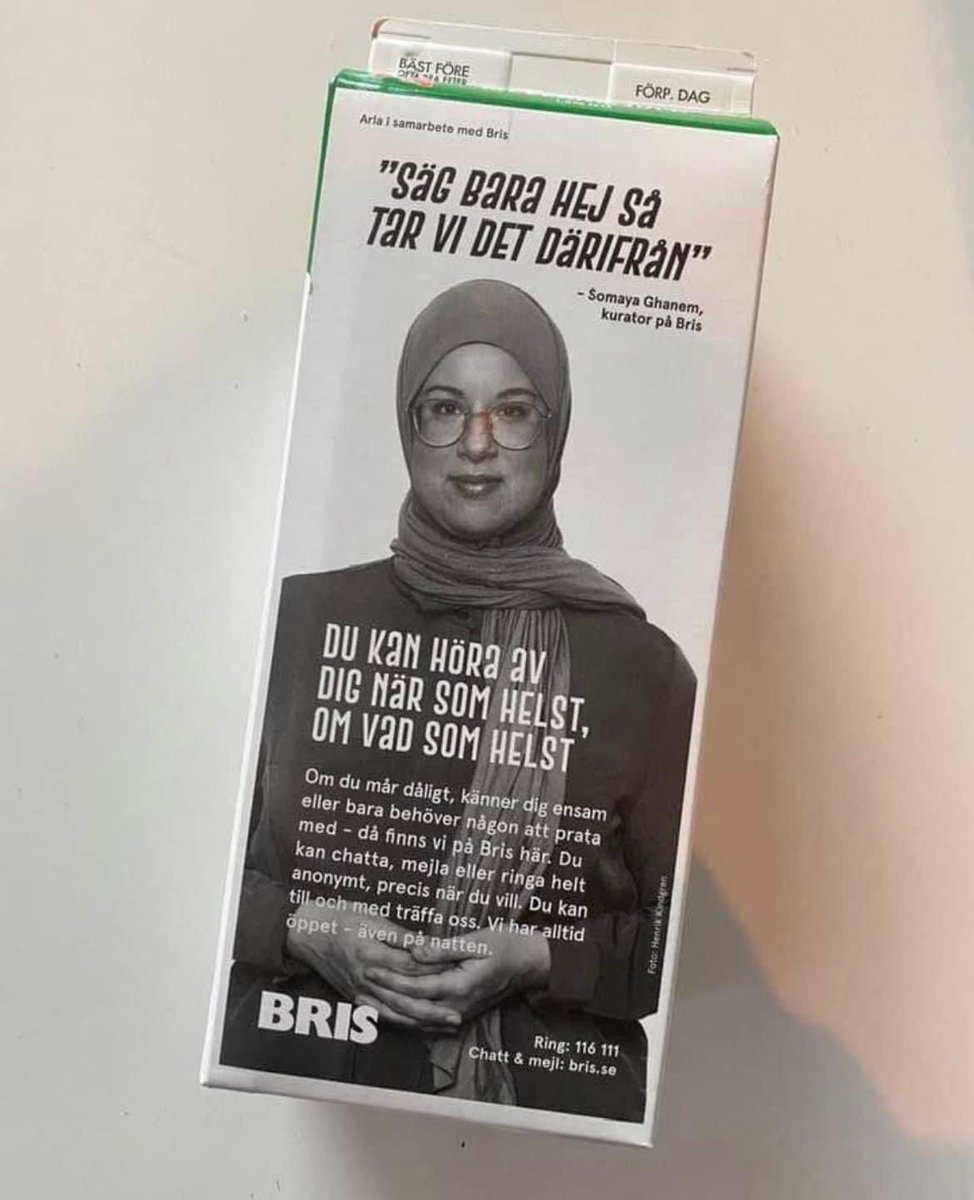 RichardHerrey's tweet photo. Men snälla Bris.
Att samtidigt som kvinnor mördas i kampen för att slippa diskriminerande och förtryckande slöjtvång i världen så använder ni en dylik bild för att… ja varför egentligen?
Hur är detta förtroendeingivande för hedersutsatta flickor? 
https://t.co/2R905oYCEL https://t.co/ydNv7dHzij