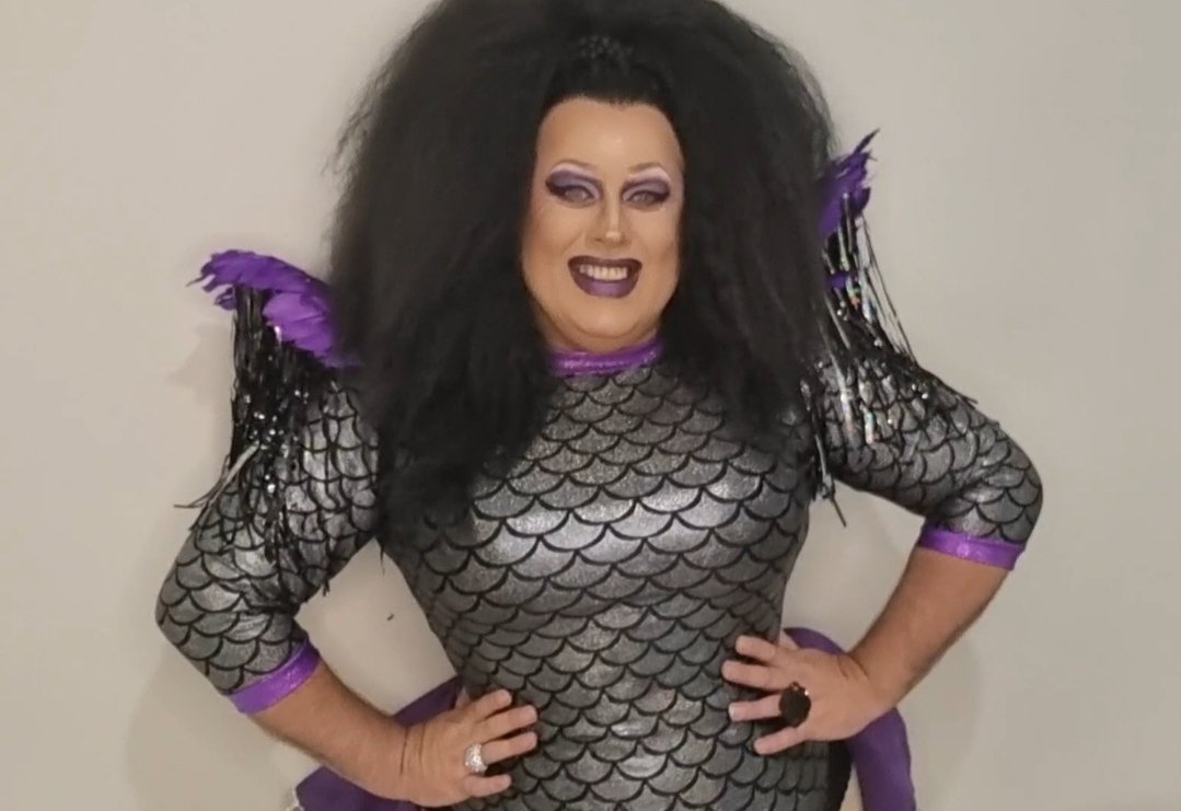 LaseyDunaman's tweet image. Who’s coming to MARRI MADUNG BUTBUT! 23rd to 28th Feb! A celebration of First Nations Queer mobs! 🏳️‍🌈🖤💛❤️🏳️‍⚧️
@SydWorldPride 
@sydneymardigras 
#Carriageworks 
#faboriginal #KamilaroiQueen