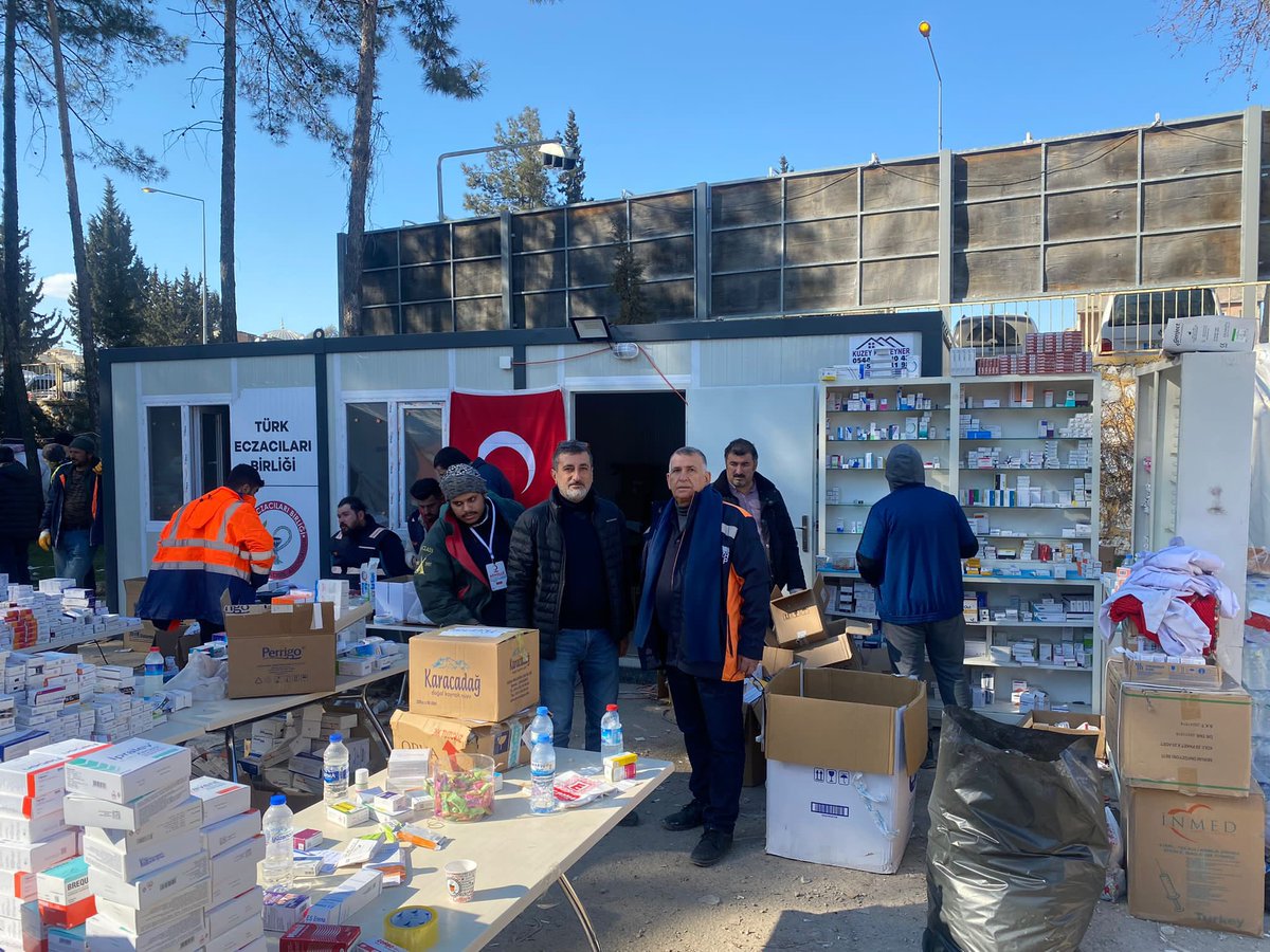 wolwari's tweet photo. #adıyaman1NolusağlıkOcağı #AHBAP #babalatv #HalukLevent #oezguerdemirtas #adiyamandeprem #iskoop https://t.co/I8L1hPMHUZ